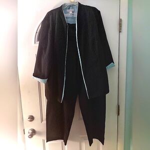 Dress Barn Woman Black/MintJacket, Blouse and Pant set
